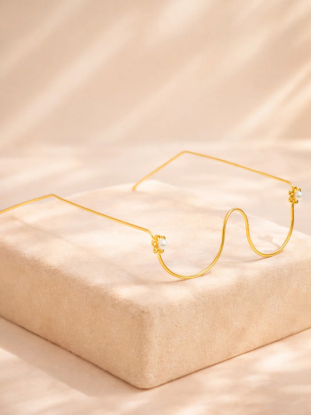 Gold Tone Brass Minimal Pearl Blossom Facelet Face Jewellery