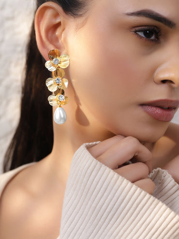 Dreamy Flora Pearl & CZ Earrings