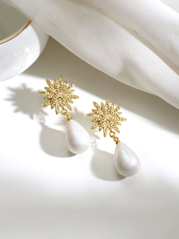 Gold Plated Star Motif Pearl Drop Earrings