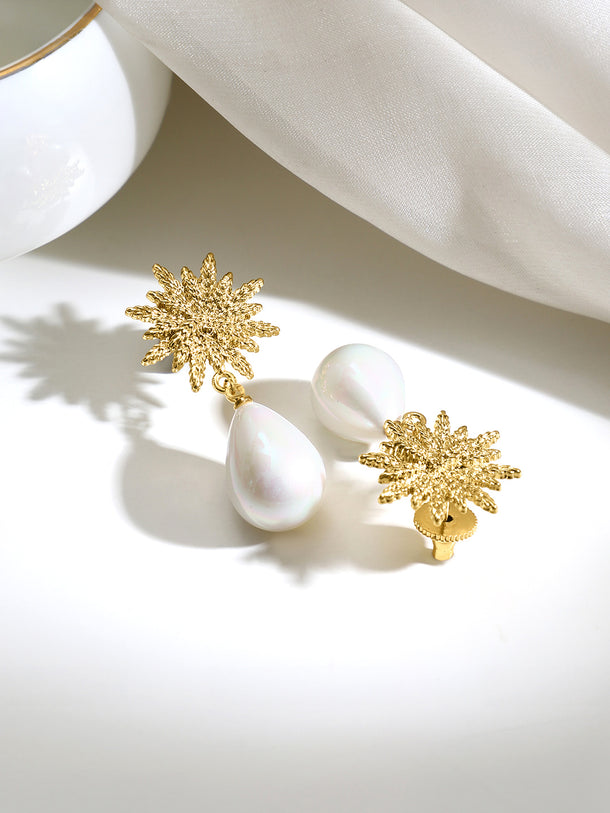 Gold Plated Star Motif Pearl Drop Earrings