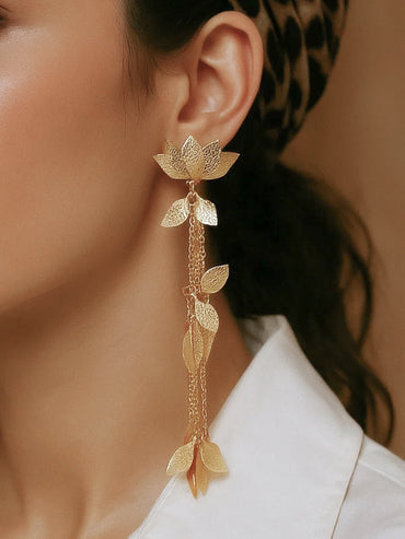 Moonlit Pearls & Kundan Danglers