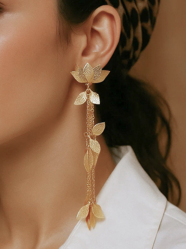 Moonlit Pearls & Kundan Danglers