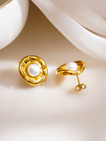 Demifine 18K Gold Plated Stainless Steel Sculpted Pearl Stud Earrings