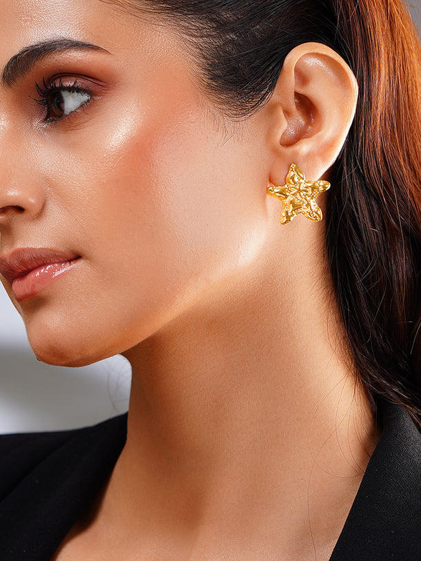 Demi Fine Seaside Glow Star Studs Earrings