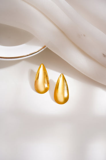 Demi Fine Golden Teardrop Statement Studs