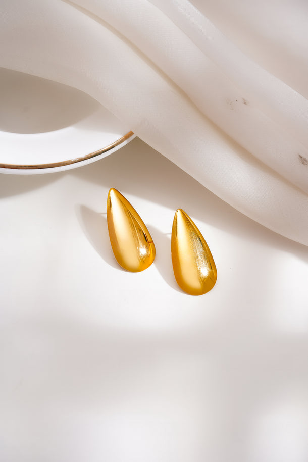 Demi Fine Golden Teardrop Statement Studs