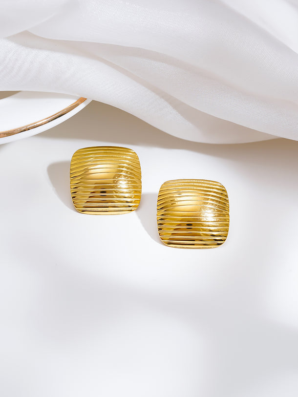Demi Fine Ribbed Dome Stud Earrings
