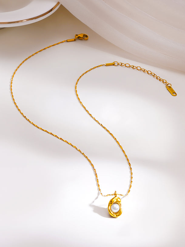 Demifine 18K Gold Plated Stainless Steel Pearl Pendant Necklace