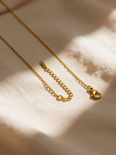 Demi Fine Melted Gold Pendant Chain