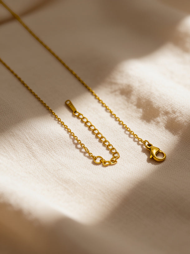 Demi Fine Melted Gold Pendant Chain