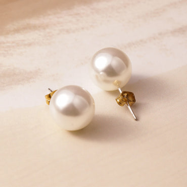 Regal Pearl Necklace Set