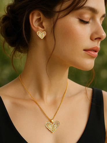 Heart of Gold Sparkle Pendant Set