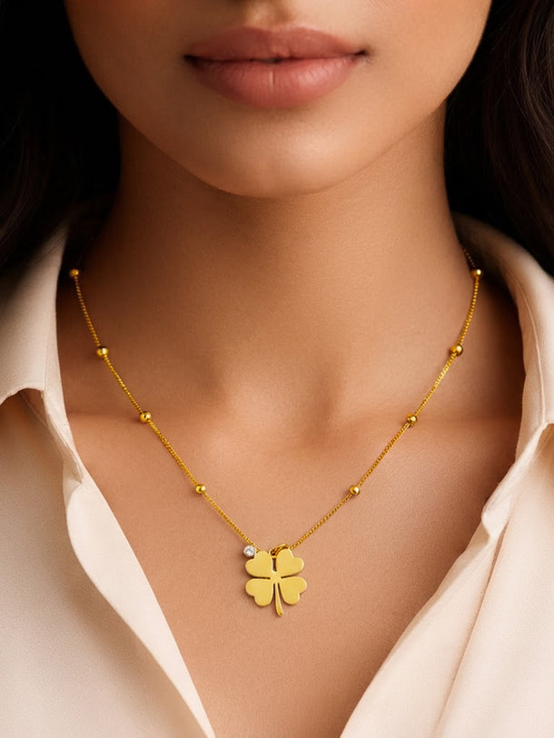 Demifine 18K Gold Plated Stainless steel Clover Pendant AD Detail Necklace