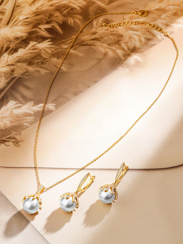 Modern Luxe Pearl Pendant Set