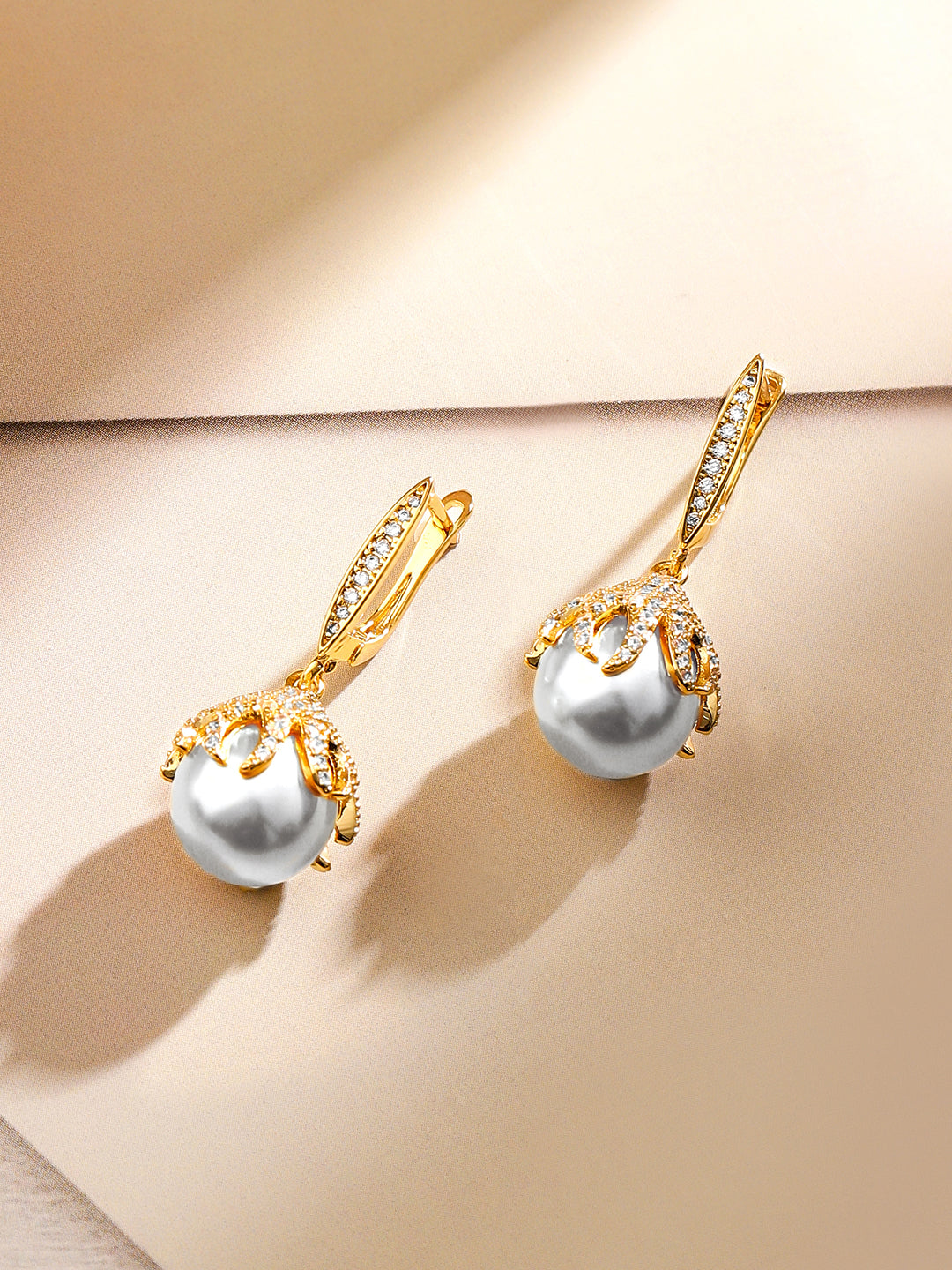 Modern Luxe Pearl Pendant Set