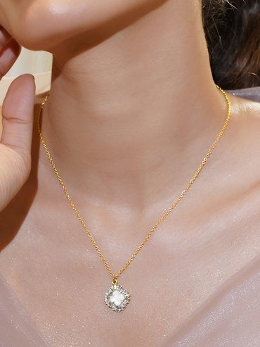 Studded Clover Pendant Set