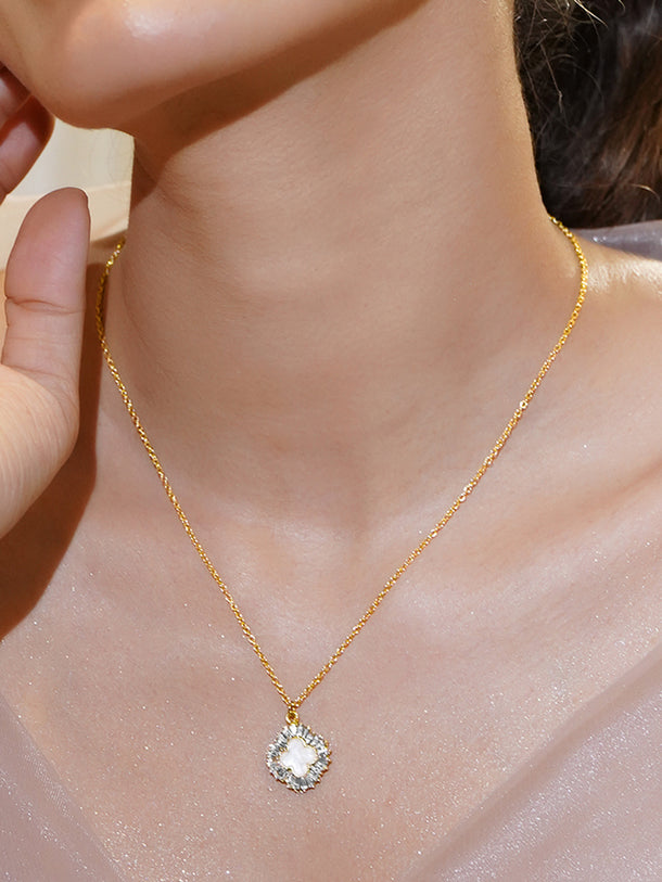 Studded Clover Pendant Set