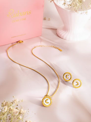 Demifine 18k Gold Plated Stainless Steel Moon Motif Pendant Set