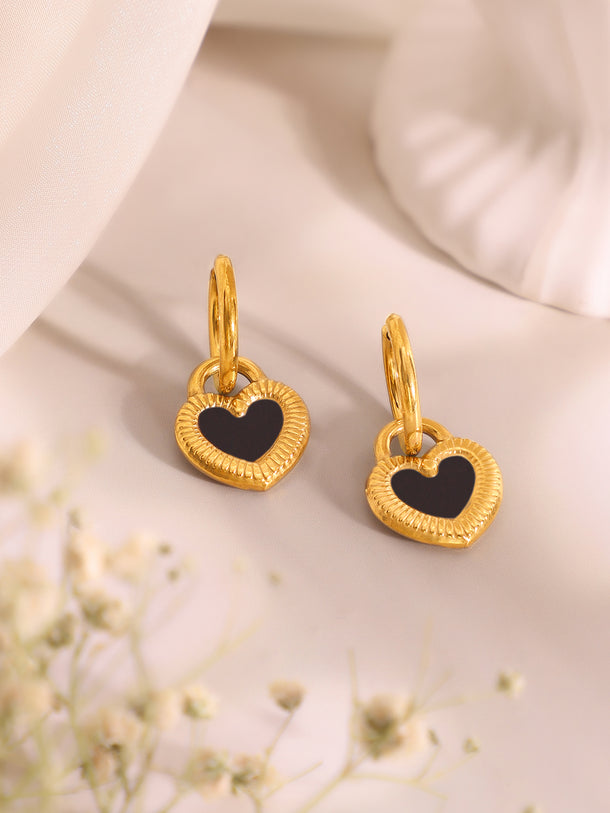 Demifine 18k Gold Plated Stainless Steel Black Heart Pendant Necklace Set