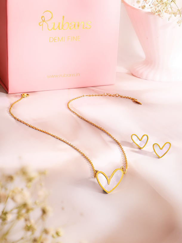 Demifine 18k Gold Plated Stainless Steel White Heart Pendant Set