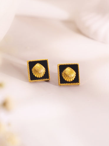 Demifine 18k Gold Plated Stainless Steel Shell Motif Black Pendant Set