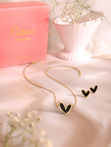 Demifine 18K Gold Plated Stainless Steel Black Heart Pendant Set