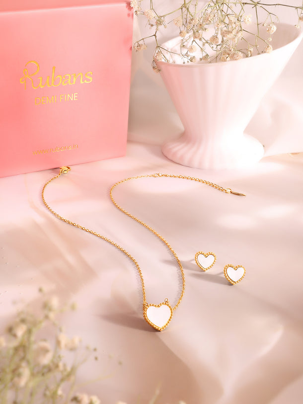 Demifine 18K Gold Plated Stainless Steel White Heart Pendant Set