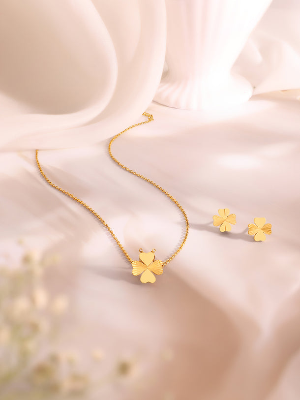 Demifine 18K Gold Plated Stainless Steel Floral Pendant Set
