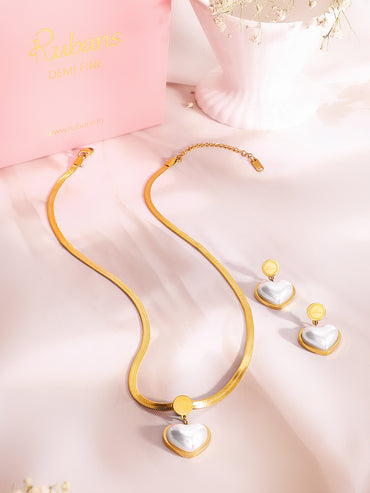 Demifine 18K Gold Plated Stainless Steel Pearl Heart Pendant Necklace Set