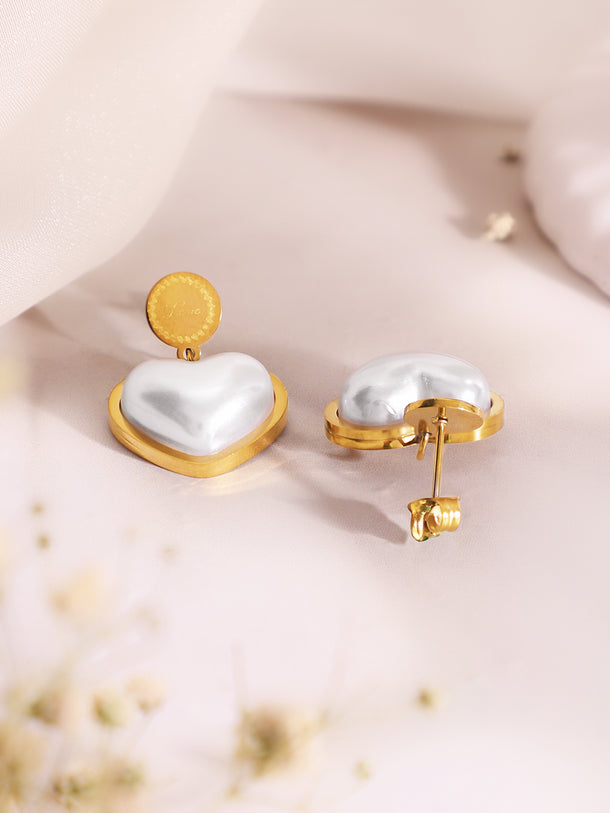 Demifine 18K Gold Plated Stainless Steel Pearl Heart Pendant Necklace Set