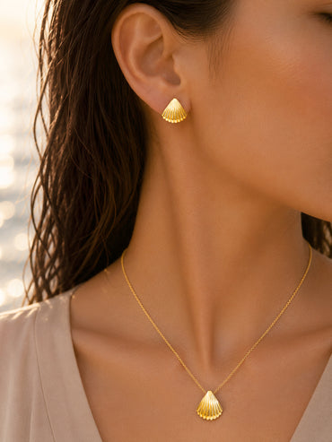 Demifine 18K Gold Plated Stainless Steel Shell Drop Pendant Set