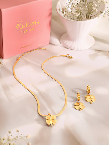 Demifine 18K Gold Plated Stainless Steel Floral Drop Pendant Set