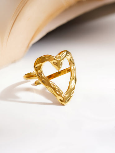 Demi Fine Minimal Heart Outline Ring