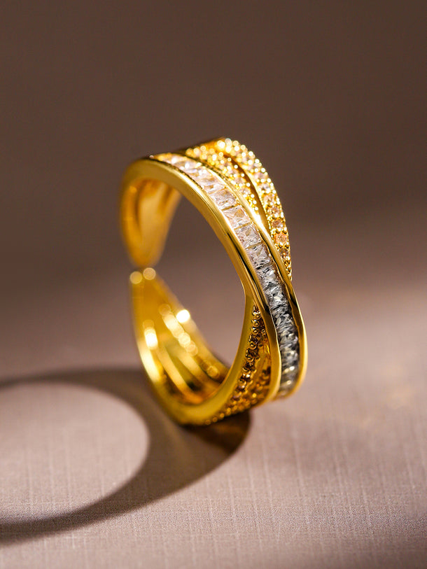 Gold Criss-Cross American Diamond Zirconia Ring