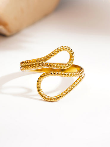 Demi Fine Endless Glow Curve Ring