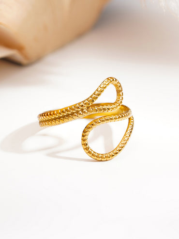 Demi Fine Endless Glow Curve Ring