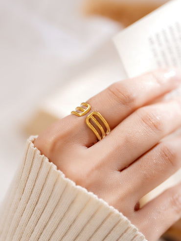 Demi Fine Minimal Multi Band Ring