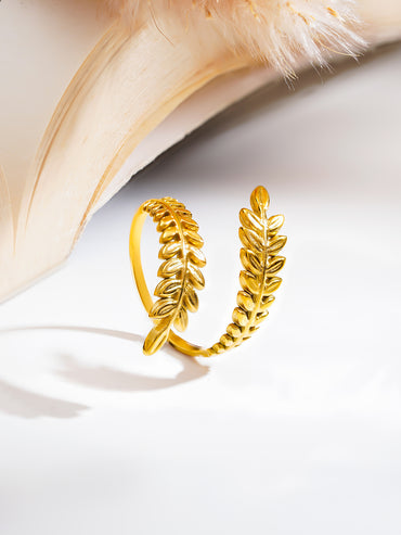 Demi Fine Nature Inspired Leaf Ring