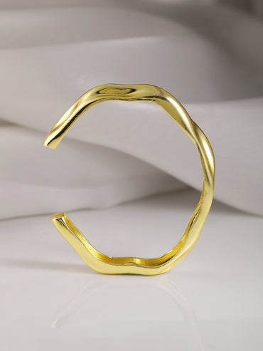 Rubans 18KT Gold Plated Textured Openable Bangle-Style Kada Bracelet