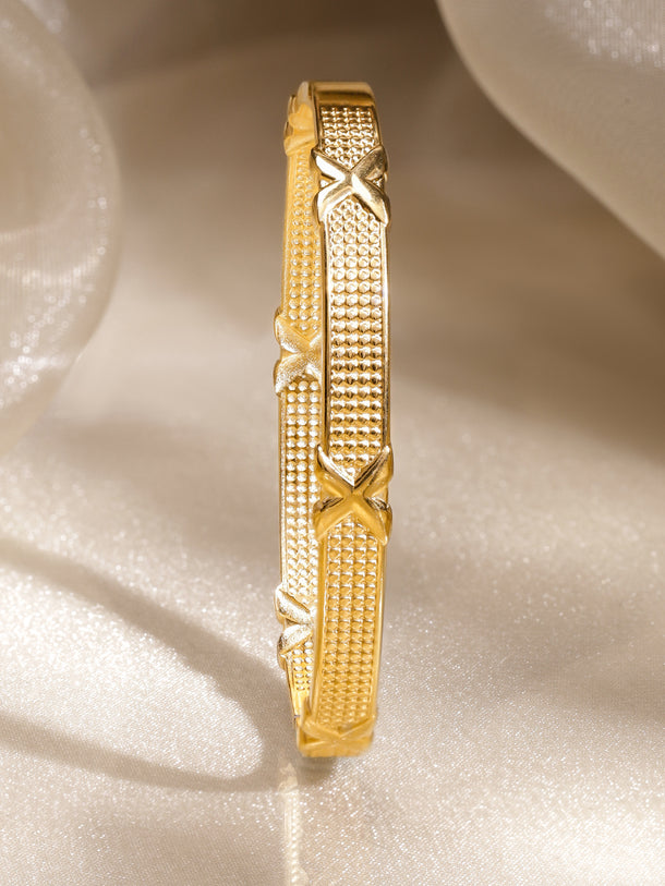 Rubans Voguish 18K Gold Plated Stainless Steel Tarnish Free Waterproof X Motif Textured Bracelet