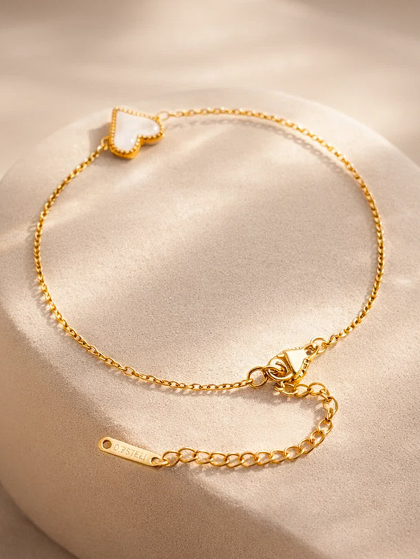 Demi Fine 18K Gold Plated Minimal Heart Chain Bracelet | Anti Tarnish
