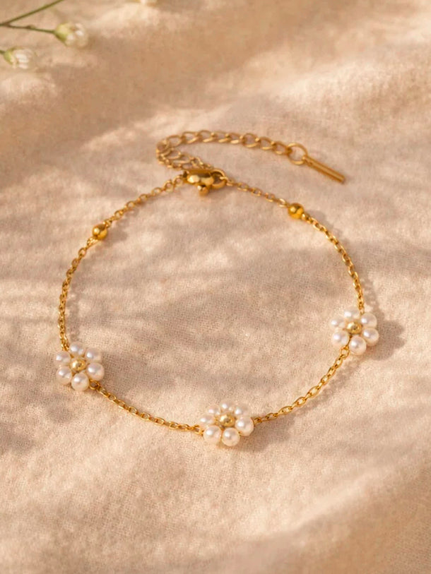 Demi Fine Gold Plated Mini Pearl Floral Charm Chain Bracelet | Anti Tarnish