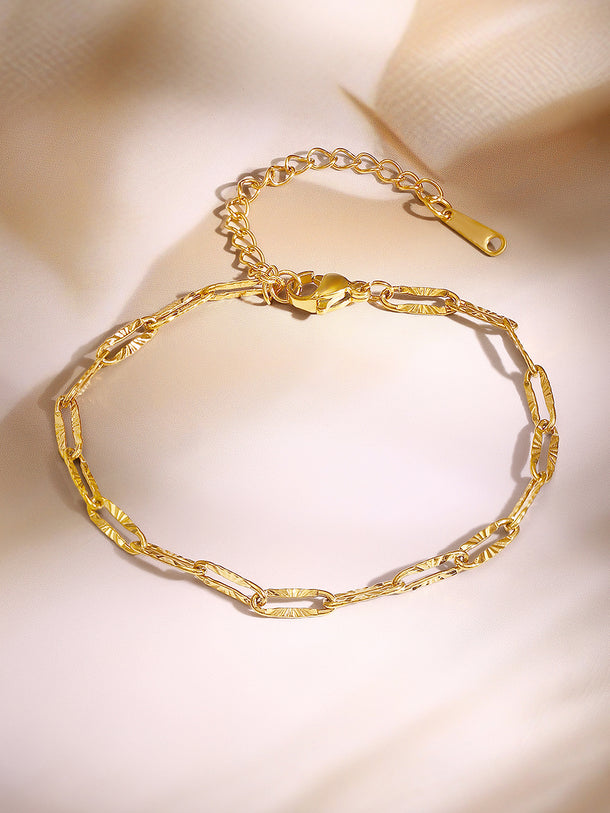 Demifine 18K Gold Plated Stainless steel Minimal Paperclip Chain Bracelet