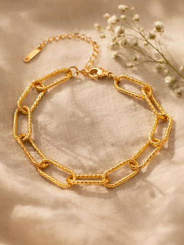 Demi Fine 18K Gold Plated Knot Link Chain Bracelet | Anti Tarnish