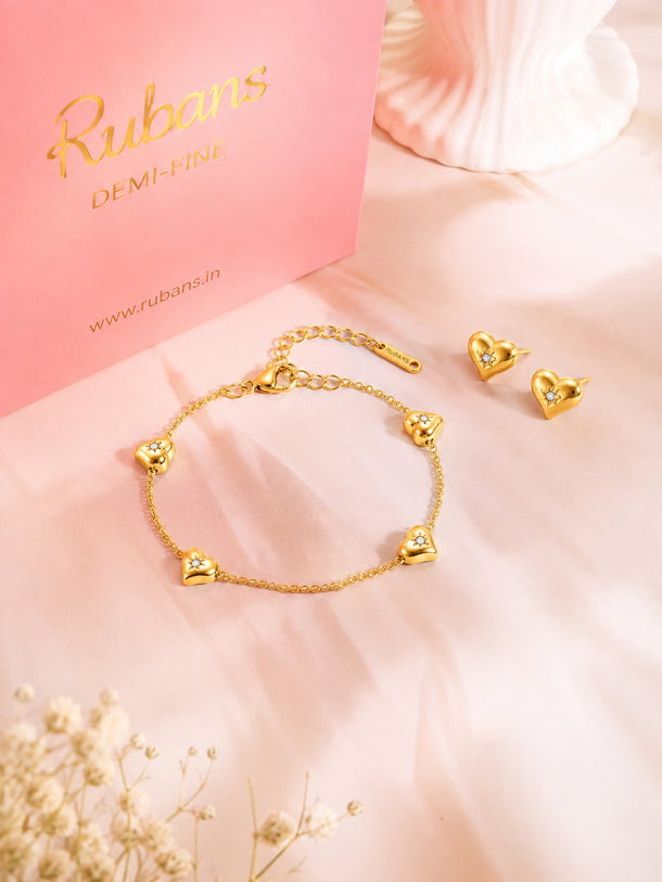 Demifine 18k Gold Plated Stainless Steel Heart Charm Bracelet & Stud Earrings