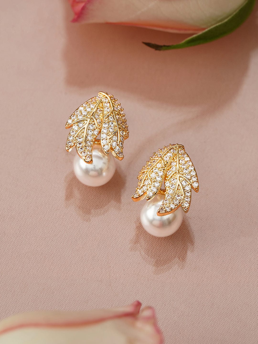 Botanic Bloom Leafy Pearl Stud Earrings