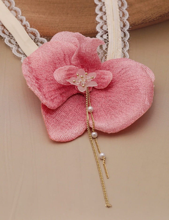 Elegant Pink Orchid Flower Choker Necklace with Lace Detailing Necklace