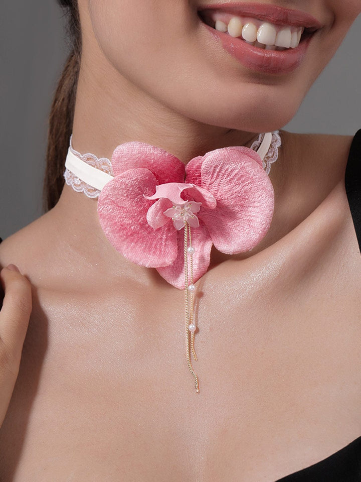 Elegant Pink Orchid Flower Choker Necklace with Lace Detailing Necklace