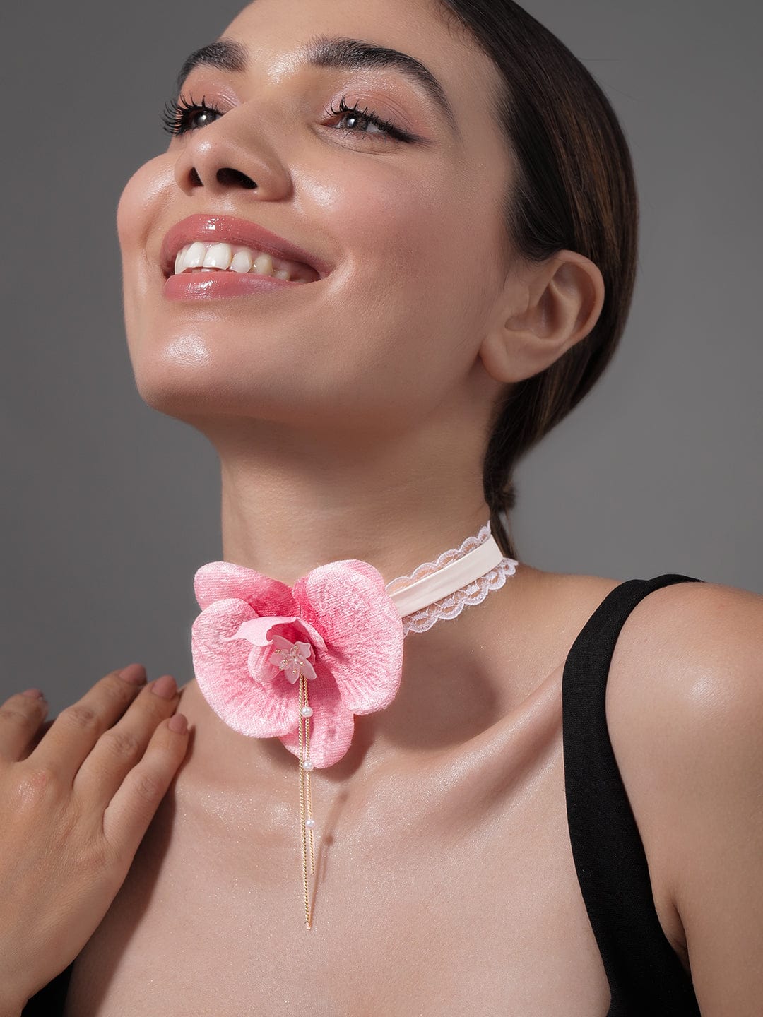 Elegant Pink Orchid Flower Choker Necklace with Lace Detailing Necklace