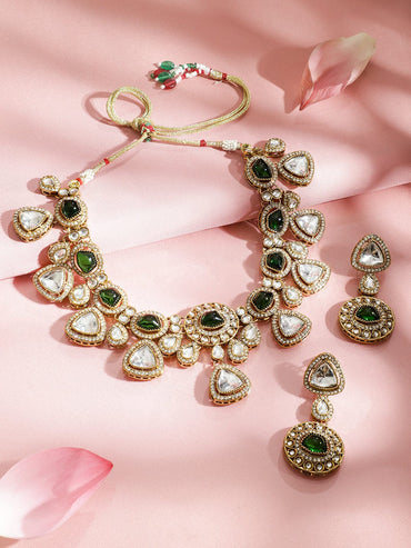 Emerald Radiance Necklace Set Jewellery Set